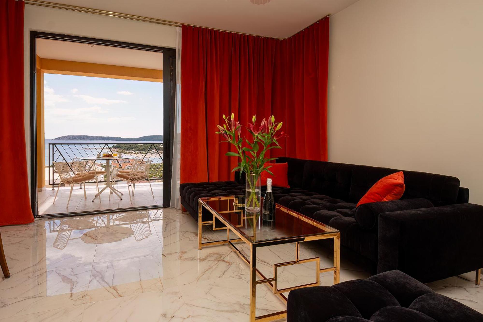 Mediterana Art Deco Resort (Adults Only) Σίμπενικ Εξωτερικό φωτογραφία