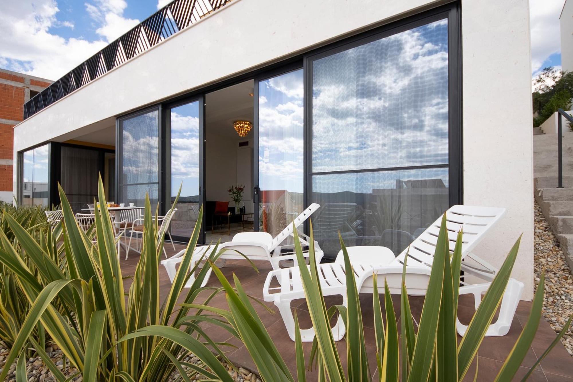 Mediterana Art Deco Resort (Adults Only) Σίμπενικ Εξωτερικό φωτογραφία